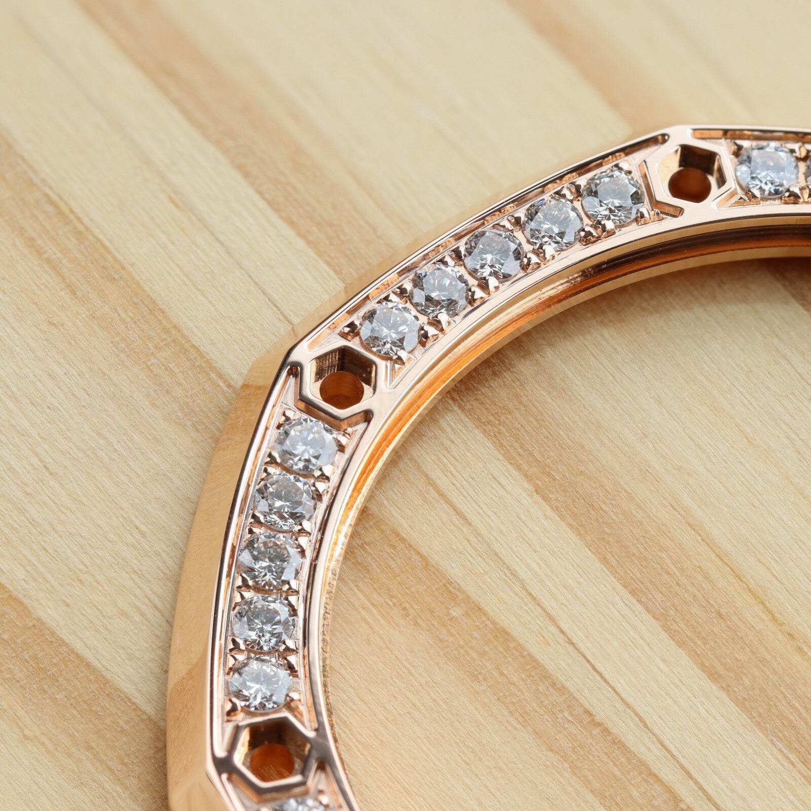 18K Rose Gold Natural Diamond Watch Bezel for Audemars Piguet 26420 AP Royal Oak Offshore 43mm Watch