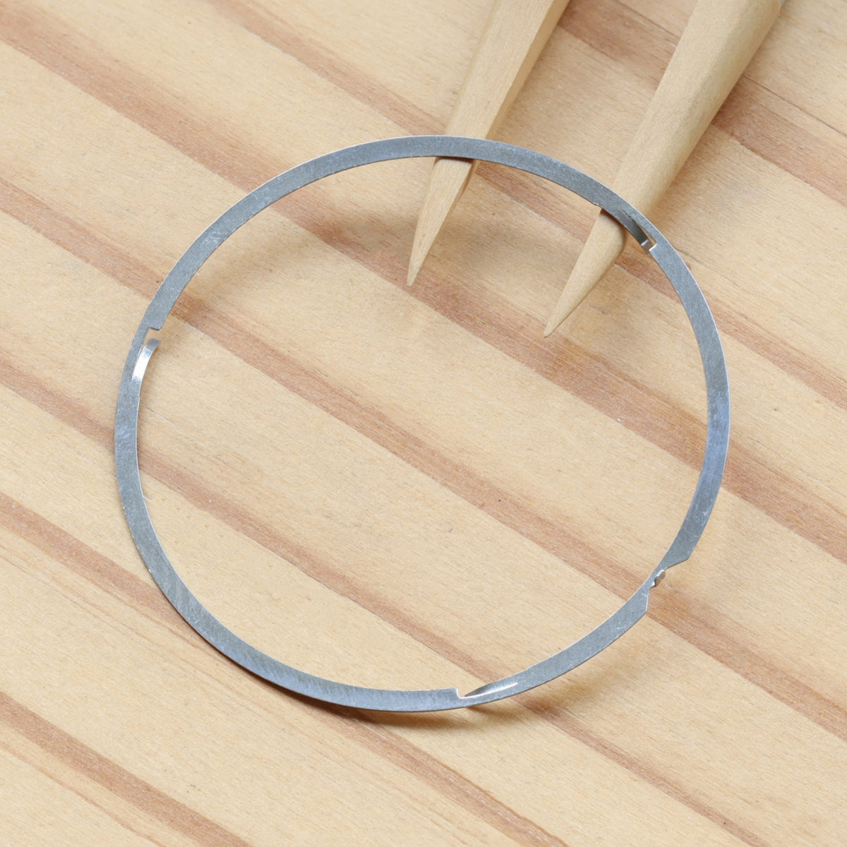 Bezel Click Spring Ring for Omega Planet Ocean 600M Seamaster 45.5mm Watch