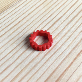 リチャードミルRM032フライバックダイバー50mmクロノグラフウォッチのクラウンラバーを見る