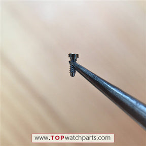 IWC Portofinoファミリー40mm自動時計IW3565のケースバックネジを見る