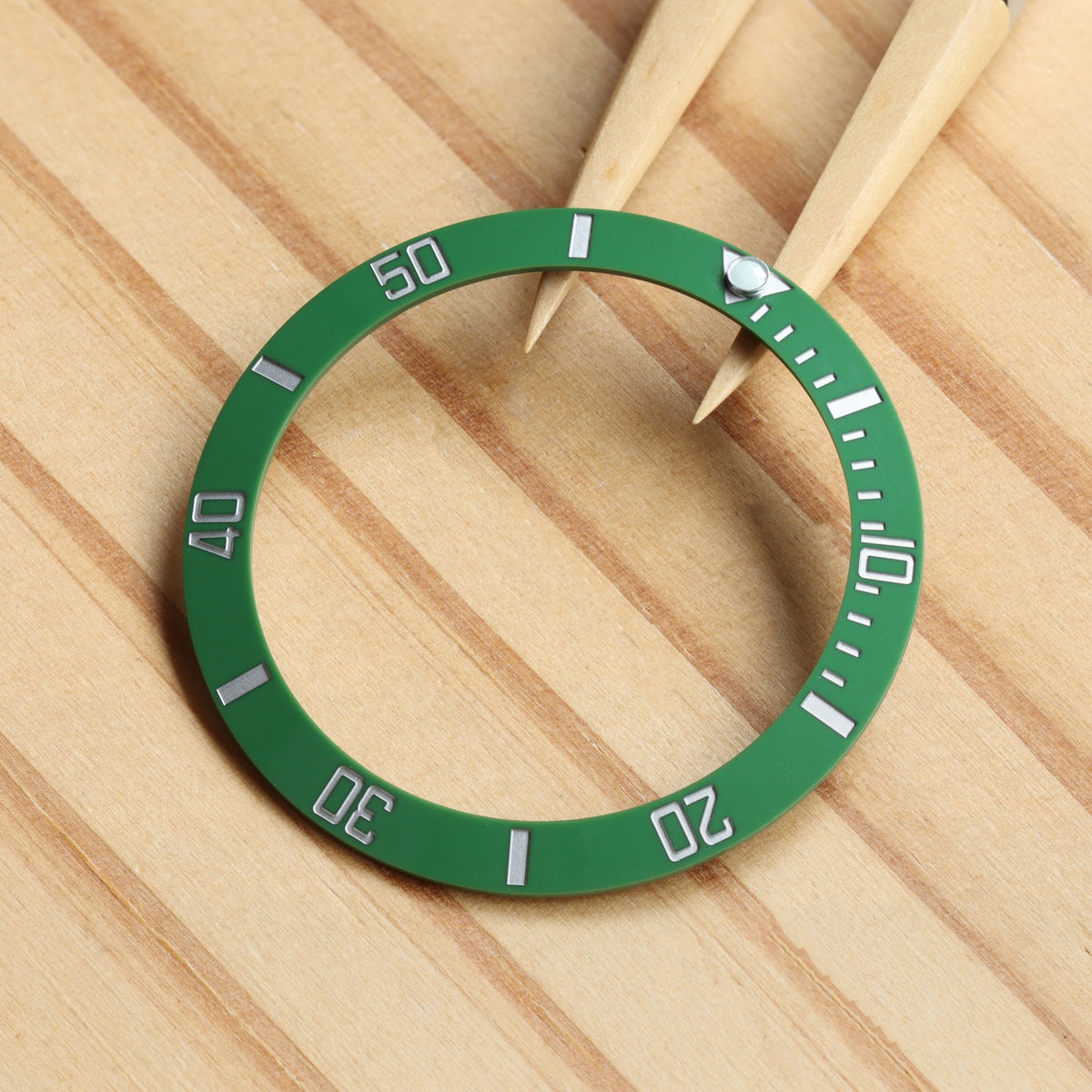 Emerald Green Ceramic Bezel for Rolex 126610 New Submariner Date 41mm Watch