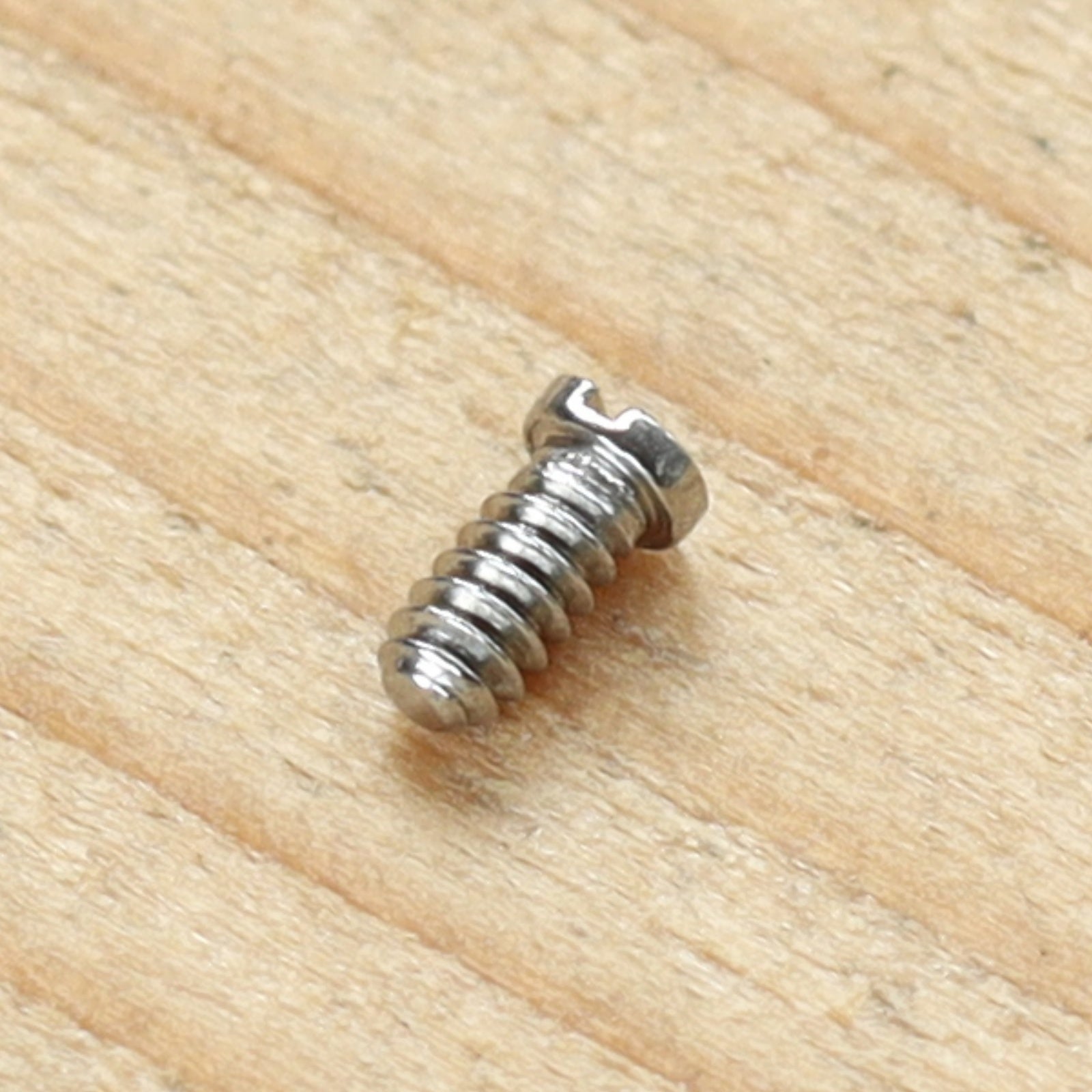Case Back Screw for Cartier Clé de Cartier 31mm Watch