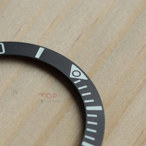チューダーペラゴス42mm 25600のセラミックウォッチベゼルインサート